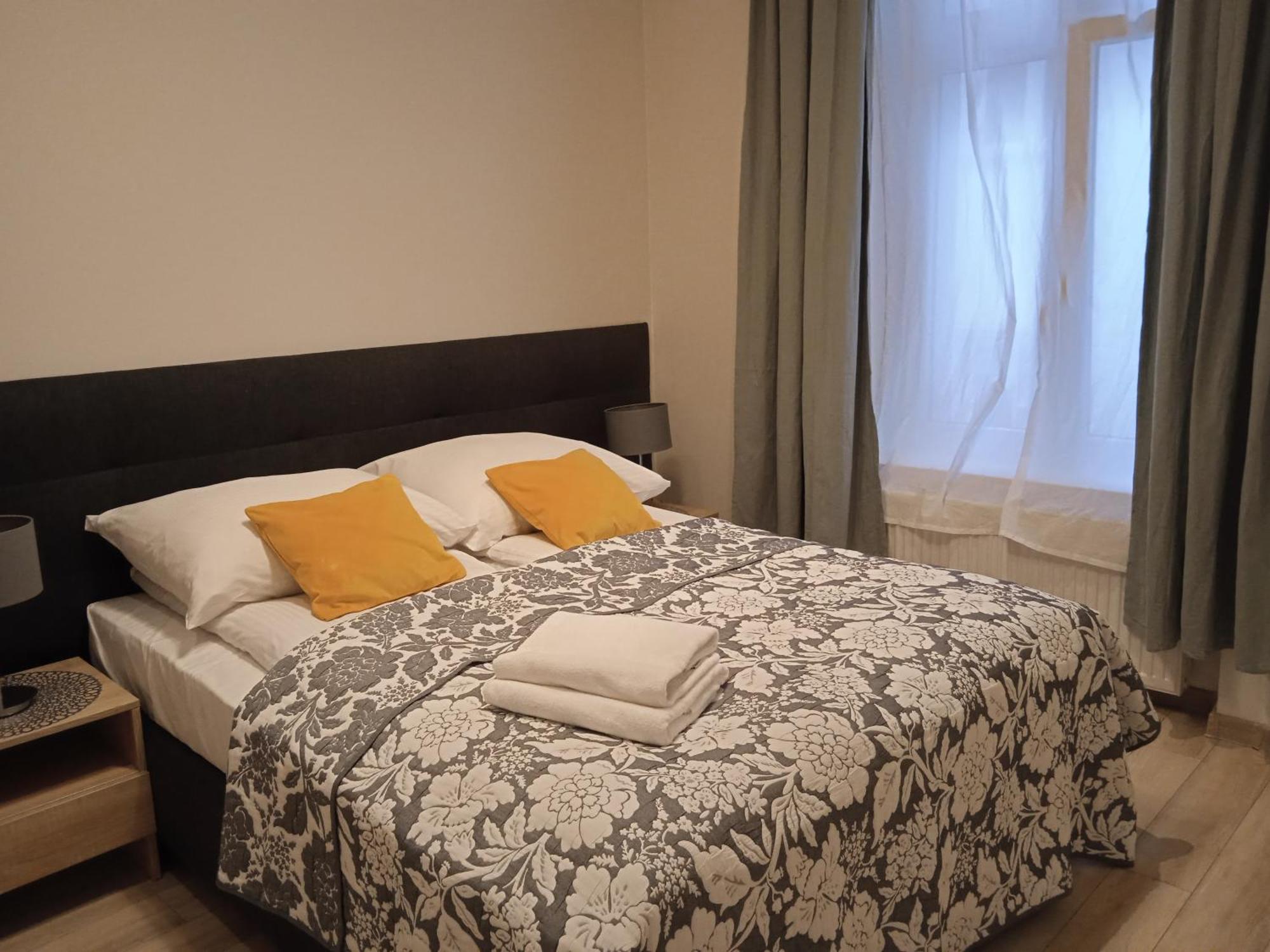 Apartment Old Town - B7 *